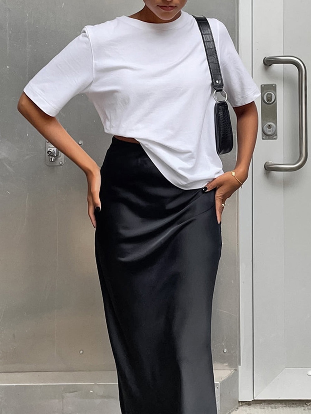 Commense Utility Satin Maxi Skirt - Picture 3 of 4